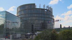 Evropa se bojí odlivu investorů. Přetáhnout je může Čína i USA