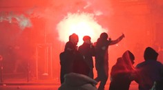 Nepokoje v Bruselu. Policie nasadila proti fotbalovým fanouškům slzný plyn i vodní dělo