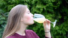 Začíná sezóna burčáku! Takhle poznáte, že vás prodejce šidí