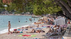Nenasytní Chorvaté museli snížit ceny. Najednou se diví, že mají plno