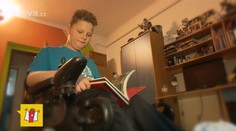 Honza šel spát a najednou mu přestaly fungovat ruce! Pomozte