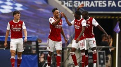 Záplata na pokažený ročník a místenka v pohárech! Arsenal ovládl FA Cup