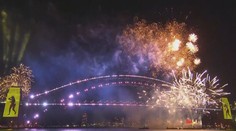 Silvestrovské oslavy vypukly! Česká i světová města rozzářily ohňostroje