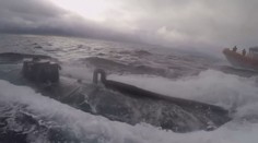 VIDEO: Pobřežní stráž dopadla v Americe ponorku s pašeráky