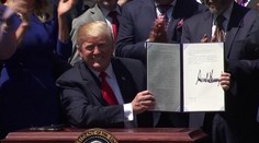 Blokádu bez dohody nezastavíme, prohlásil Trump. Chce Írán zničit ekonomicky