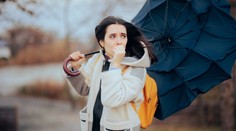 Nad Atlantikem vznikla bombogeneze. Nebezpečný jev výrazně ovlivní počasí