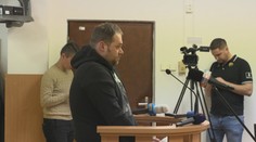 Muž v Mostě bodl dítě nožem do krku. Hrozí mu až 20 let za mřížemi