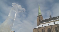 Ledové sochy v Plzni roztály, může za to počasí
