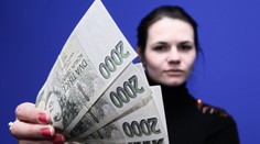 Náctiletí dlužníci: Děti dělají z rodičů finanční rukojmí, jak se bránit?