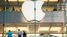 Apple začíná používat nové logo. Odhaluje tím budoucnost firmy