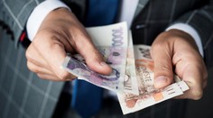 Zaměstnanecké akcie zvažuje většina firem, zavádění ale provázejí obavy