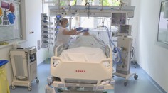 Koronavirus v Česku slábne. Klesá počet hospitalizovaných i úmrtí