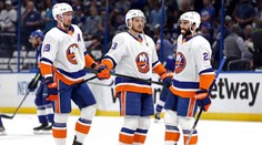 Islanders celé léto čekali, prvního září podepsali hned čtyři hráče