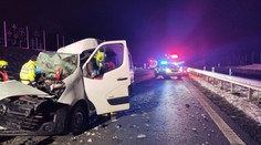 Vážná nehoda na Frýdecko-Místecku. Dva muži bojují o život