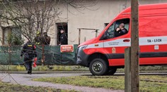 Policie spěchala k domu údajně napěchovanému výbušninami. Našla pyrotechniku