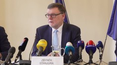 Opozici vadí tajnosti kolem rozpočtu. Stanjurovo ministerstvo je pod palbou kritiky
