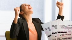 Žena vyzkoušela v loterii novou strategii. Vyhrála miliony