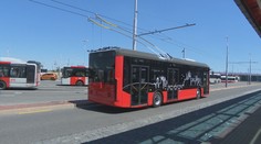V Praze vyjel první turecký trolejbus, bude jich 70. Tendr doprovází kritika