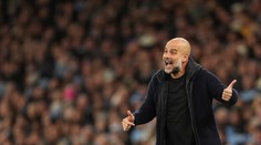 Guardiola hrozí odchodem z Manchesteru. Nechci mít široký kádr, říká