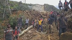 Masivní sesuv půdy na Papui Nové Guineji: Zemřely nejméně stovky lidí