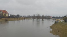 Hladina některých řek nebezpečně stoupla. Druhý stupeň bude platit ještě v úterý