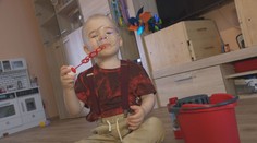Toníček (3) kvůli leukémii chodí na chemoterapie. Pomáhá mu Dobrý anděl