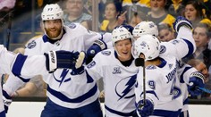 Palát přispěl dvěma góly k výhře v Bostonu! Hertl se trefil proti Vegas