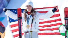 Zlato i po suspendaci. Američanka se ve stínu Vonnové vydrápala až na vrchol