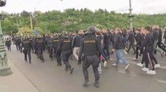 Slávisté pochodovali na stadion Sparty. Vše se obešlo bez problémů