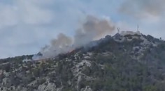 Hašení velkého požáru na Hvaru zkomplikoval neukázněný pilot dronu
