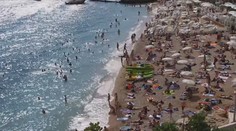 Neštěstí v Alpách ani útoky žraloků Čechy neodradí. Do zahraničí pojedou