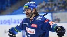 Famózní Jágr opět skóroval a pomohl Kladnu k výhře, trefil se i Krejčí