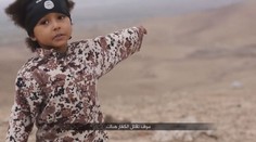 Nové video IS: Chlapec s britským přízvukem hrozí bezvěrcům