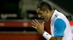 Průšvihář Kyrgios si říká o zákaz. V Šanghaji se zase neudržel!