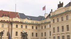 Deset kandidátů na prezidenta už podalo přihlášku. Někteří ale nesplňují podmínky