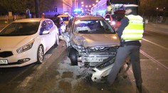 Namol opilá žena zdemolovala čtyři auta. Pak tvrdila, že neřídila