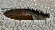 Seniorka šla hledat kočku a zmizela. Propadla se do země, tvrdí záchranáři