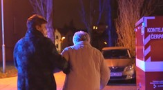 Plameny poškodily stupačky, byty pro seniory v Olomouci zaplavila voda