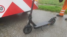 Muž se na koloběžce proháněl po D1. Poslala mě tam navigace, tvrdil