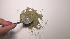 Na prodej kratomu bude potřeba licence. Koupí si ho už jen dospělí