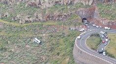 Tragédie na Kanárských ostrovech. Autobus plný turistů se zřítil ze srázu