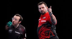 World Matchplay zná první semifinalisty. Clayton zválcoval Buntinga