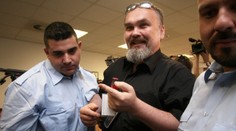 Kotrba po potyčce s bezdomovci na sjezdu ČSSD přišel o práci!
