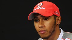 Hamilton nelituje, že odchází z McLarenu. Ani náhodou!