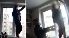 Muž stál v okně 4. patra a popíjel kávu. Policista zakročil