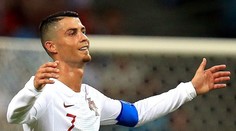 Nám nepřidáte a Ronalda chcete platit? Zaměstnanci FIAT se bouří!