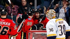 Calgary vítězí i bez Červenky. Góly dává Hudler