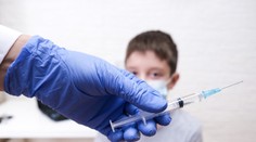 Očkování malých dětí začne v ČR rychleji. Ministerstvo řeklo, kdy vakcíny dorazí