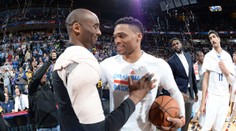 To NBA neviděla 13 let! Westbrook se přesto klaněl Bryantovi