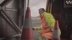 Silničáře míjí auta ohromnou rychlostí. Sundejte nohu z plynu, apeluje ŘSD